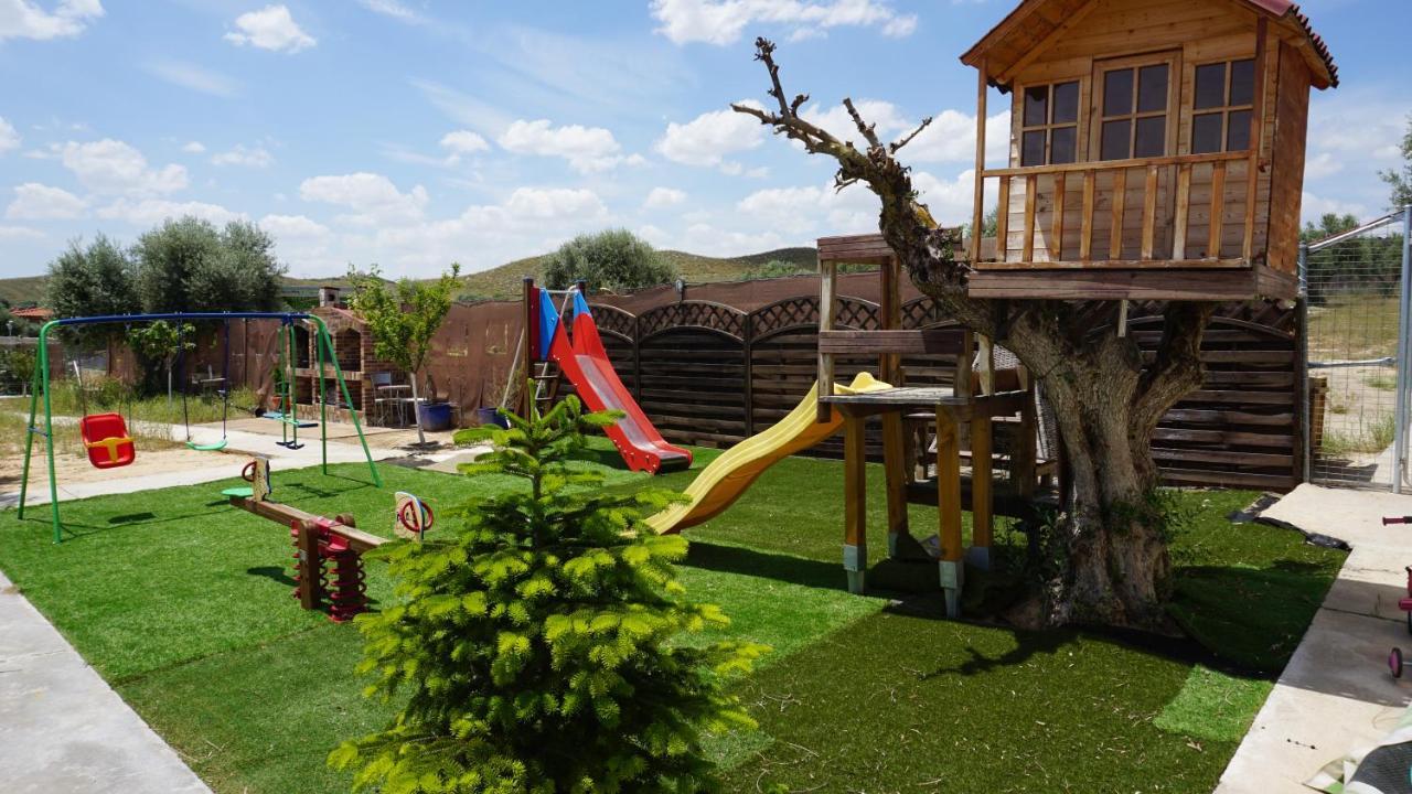 Villa Cuchi Farm Chinchón Exterior foto