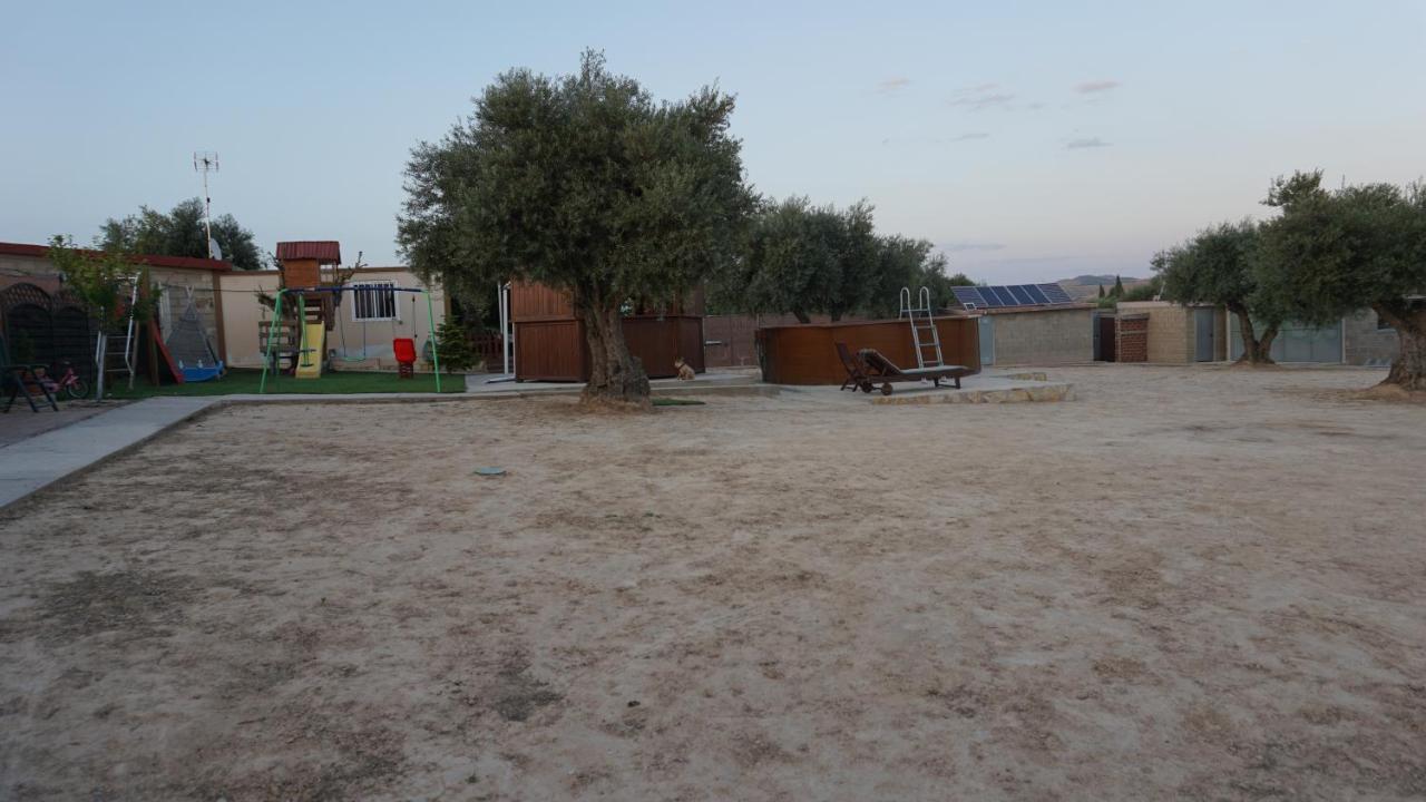 Villa Cuchi Farm Chinchón Exterior foto